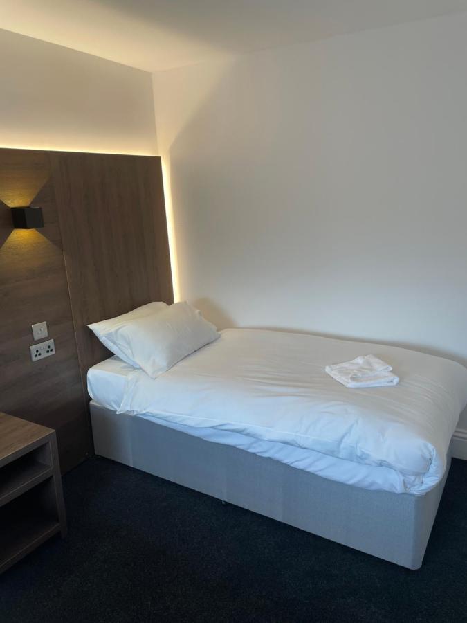 Glasgow Airport Apartments 페이즐리 외부 사진