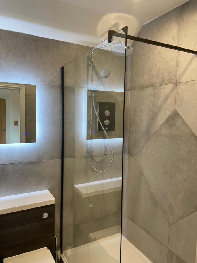 Glasgow Airport Apartments 페이즐리 외부 사진