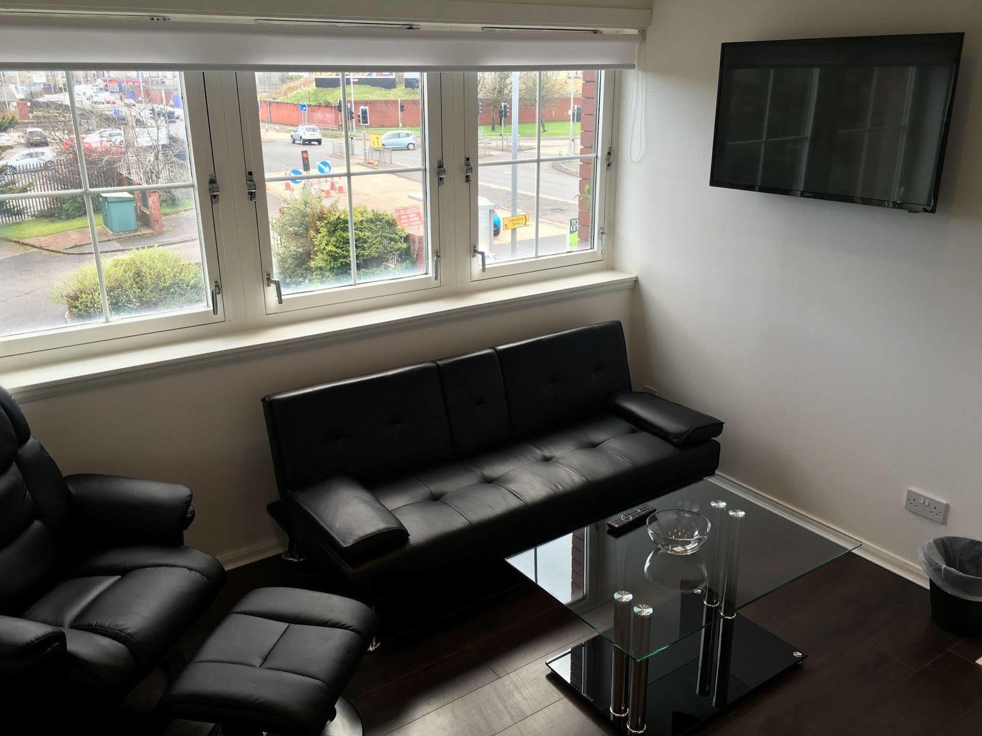 Glasgow Airport Apartments 페이즐리 외부 사진