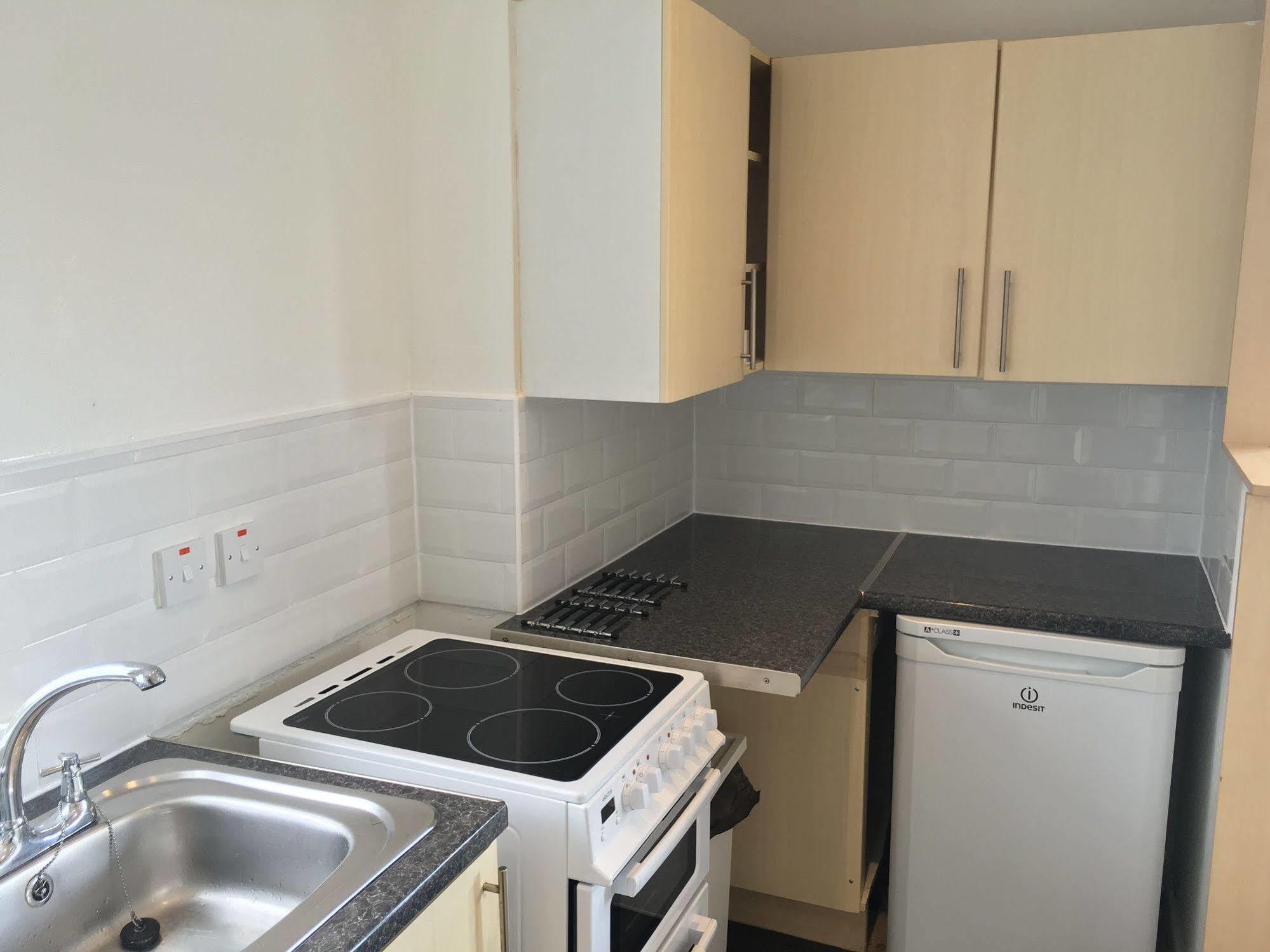 Glasgow Airport Apartments 페이즐리 외부 사진